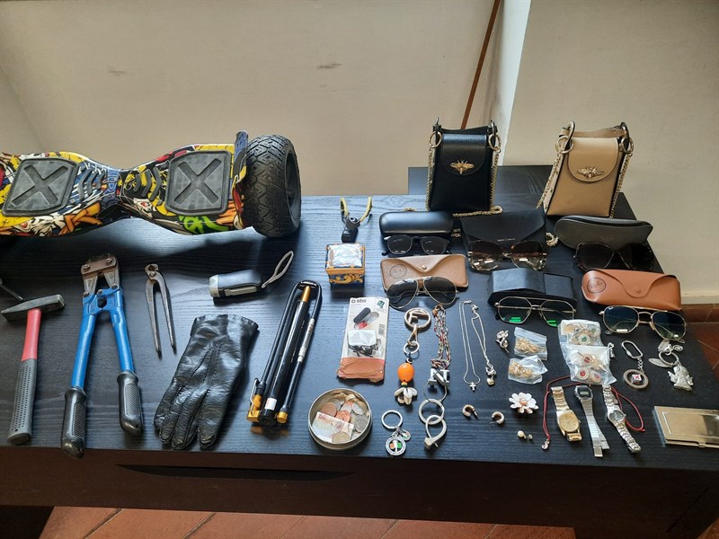 Oggetti ritrovati all'interno