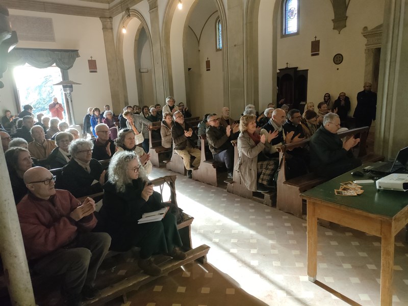 Un particolare durante la presentazione del libro