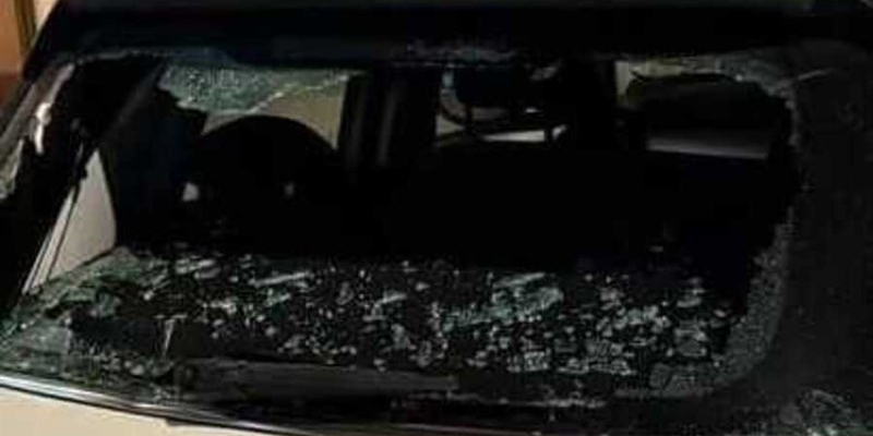 lunotti spaccati alle auto