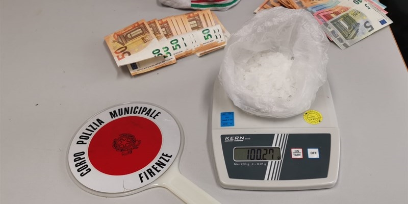 Il materiale sequestrato