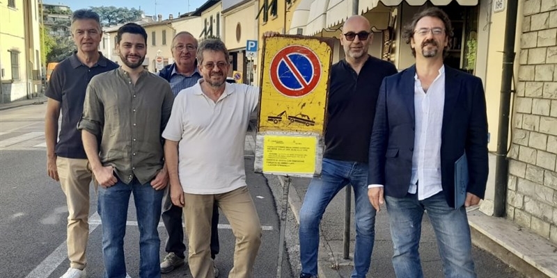 L'inizio dei lavori in via Roma