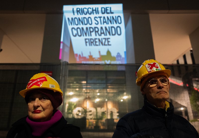 Un momento del blitz della scorsa notte