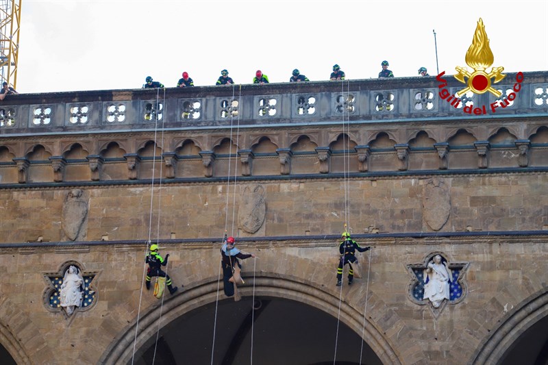 La Befana dei Vigili del Fuoco