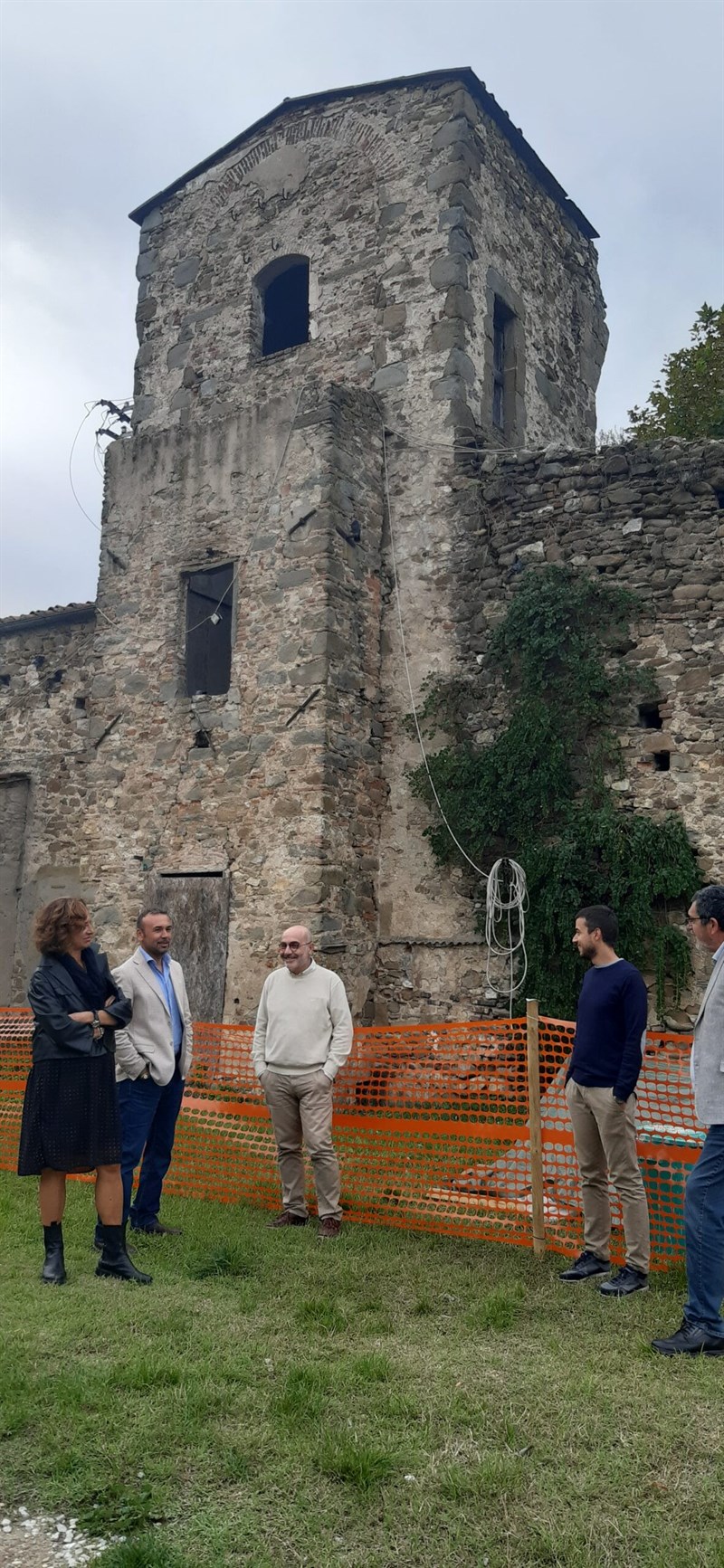 lavori sulle mura a Lastra a Signa