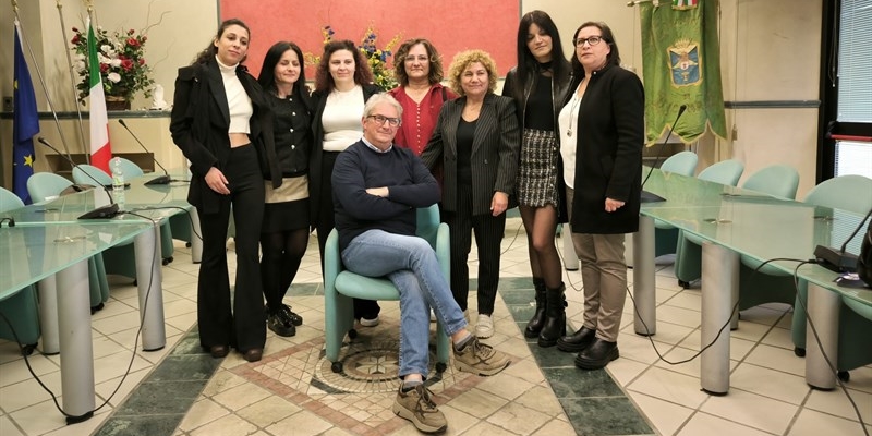 Saverio Zeni con le sue sette donne in lista