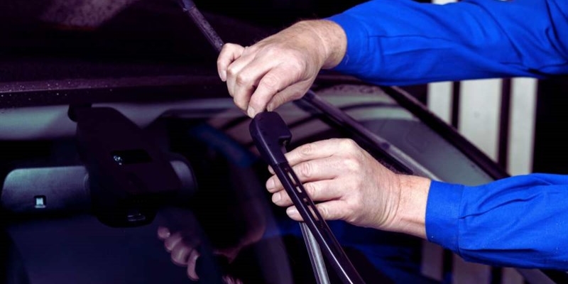 Perché stanno tutti versando dell'aceto sul parabrezza-okmugello.it