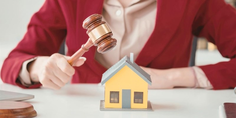 Successione casa: quando spetta ad un solo figlio 