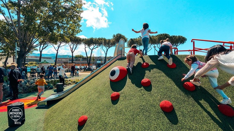 L'inaugurazione del giardino