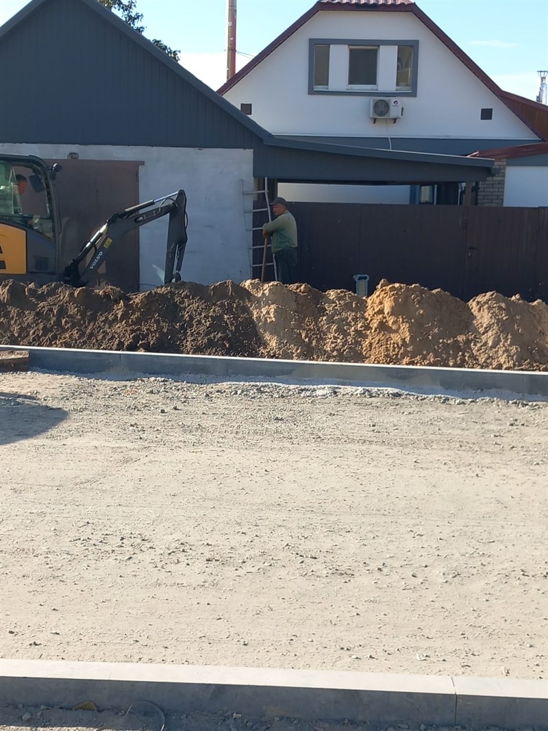 La ricostruzione è cominciata subito poco dopo la liberazione dagli Orchi