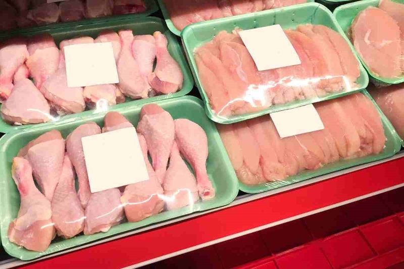 Allarme pollo, attenzione in questi supermercati
