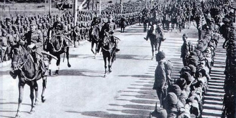 1937 - Iwane Matsui entra a Nanchino