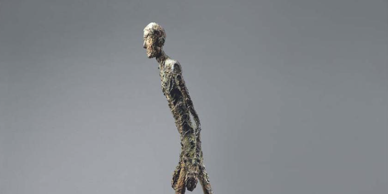 Alberto Giacometti, L’Homme qui marche I, 1960, bronzo, Fondation Marguerite et Aimé Maeght, Photo Claude Germain – Archives Fondation Maeght (France)
