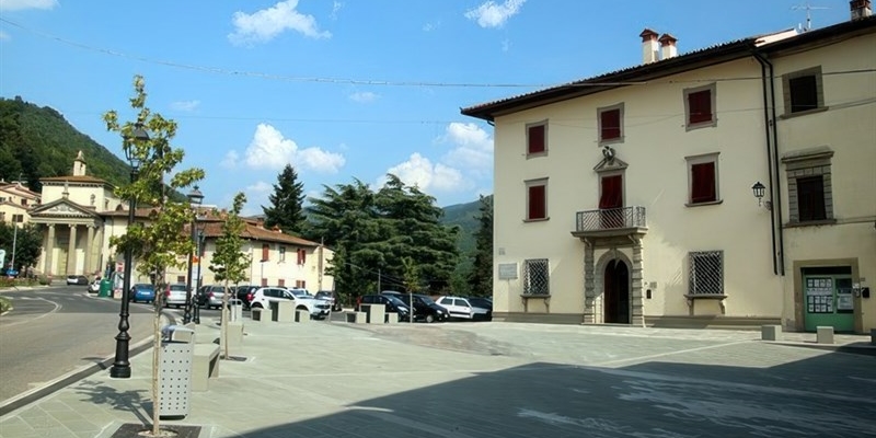 Piazza Buonamici a Dicomano
