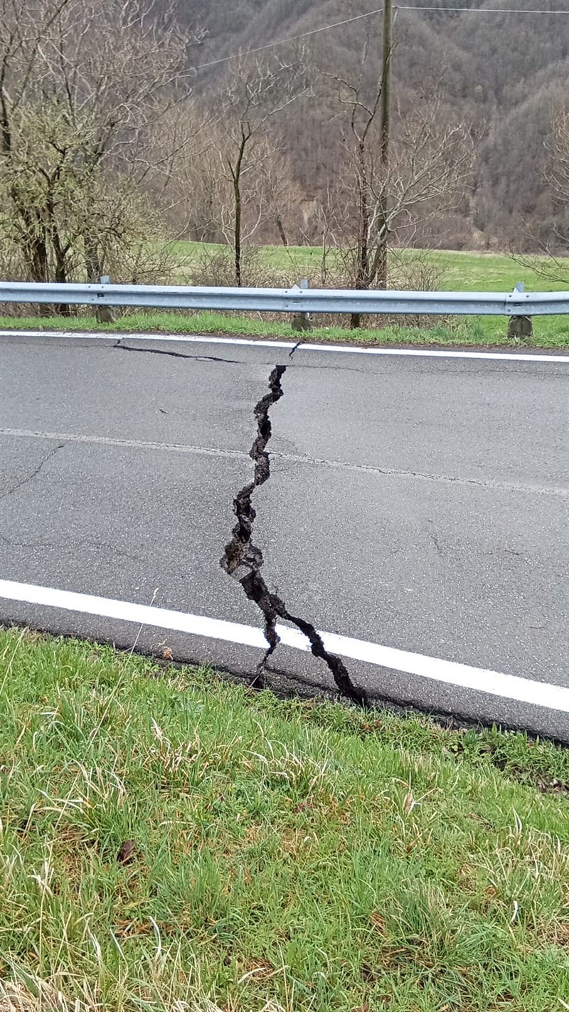 Un tratto della strada interrotta