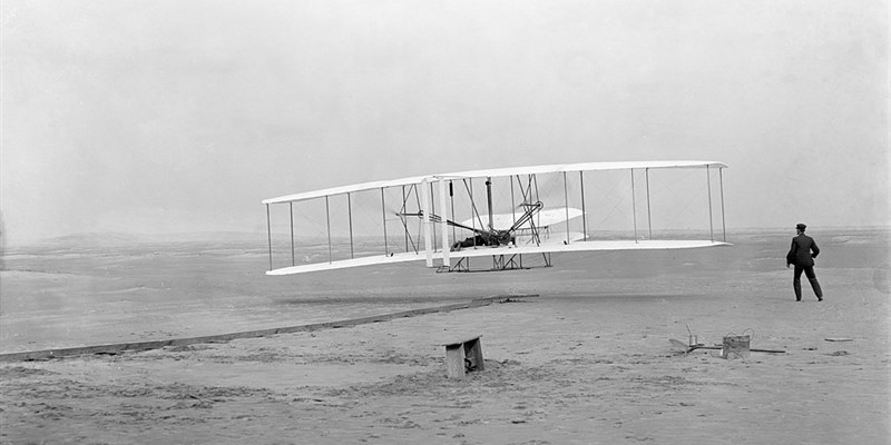 1903, primo volo dei fratelli Wright