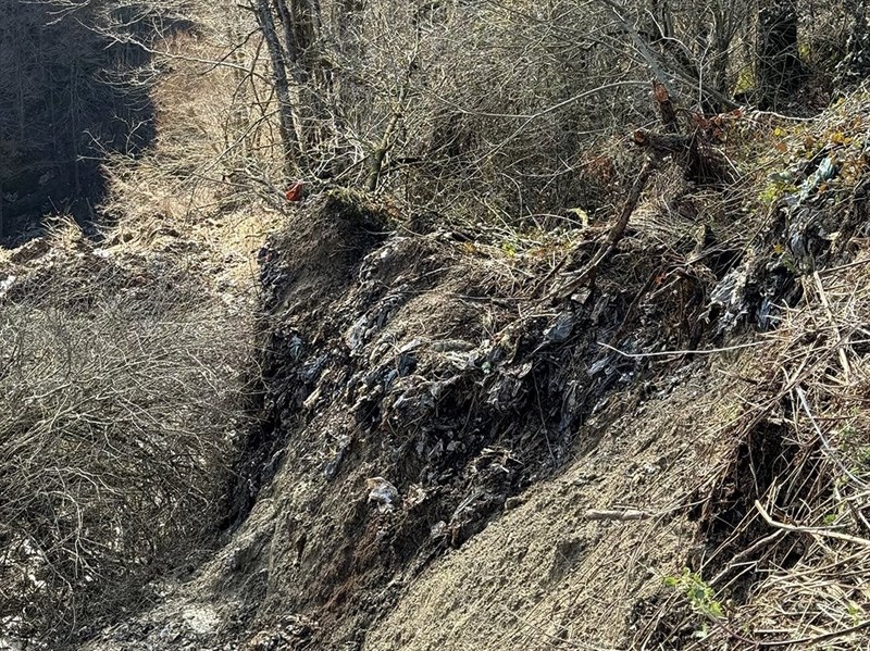 rifiuti nella valle del rovigo