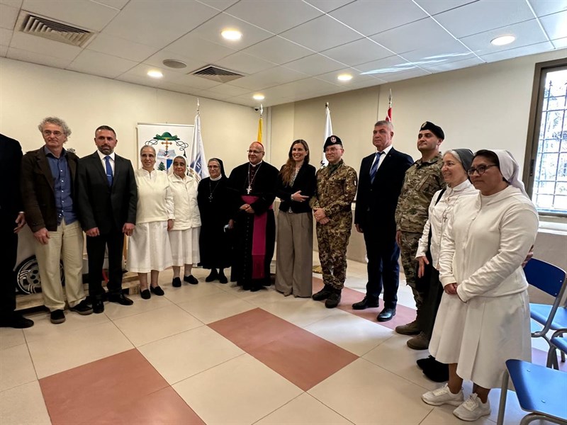 La cerimonia di consegna a Beirut