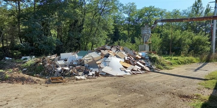 Mancata rimozione dei cumuli di rifiuti