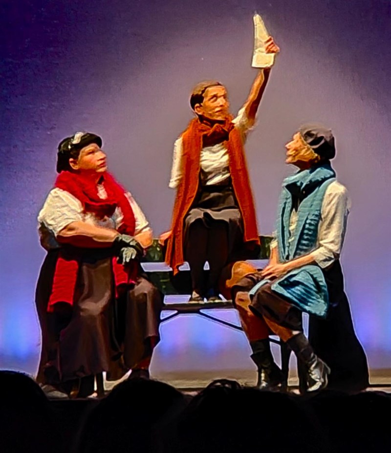 Teatro, al Corsini grandi applausi per Rossana Mola, Rita Pelusio e Federica Fabiani in "Giovinette"