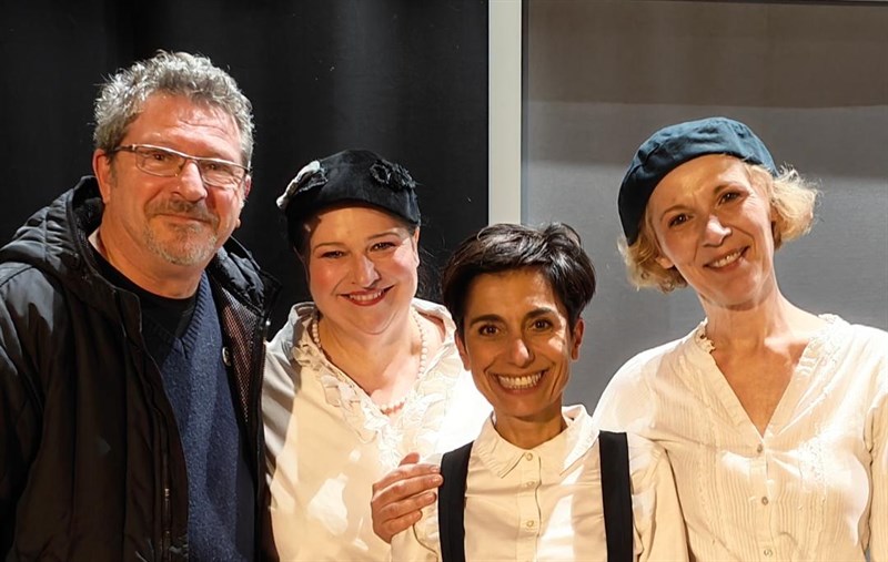 Teatro, al Corsini grandi applausi per Rossana Mola, Rita Pelusio e Federica Fabiani in "Giovinette"