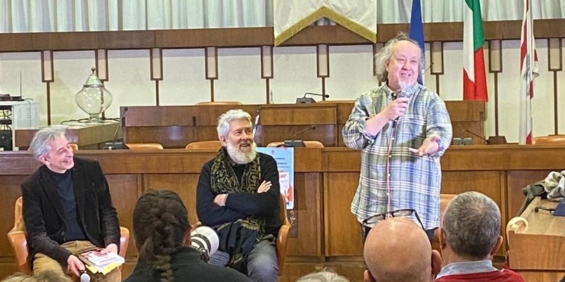 Alessandro Benvenuti, "Il teatro della sorpresa. Scrittura e comicità per la scena"