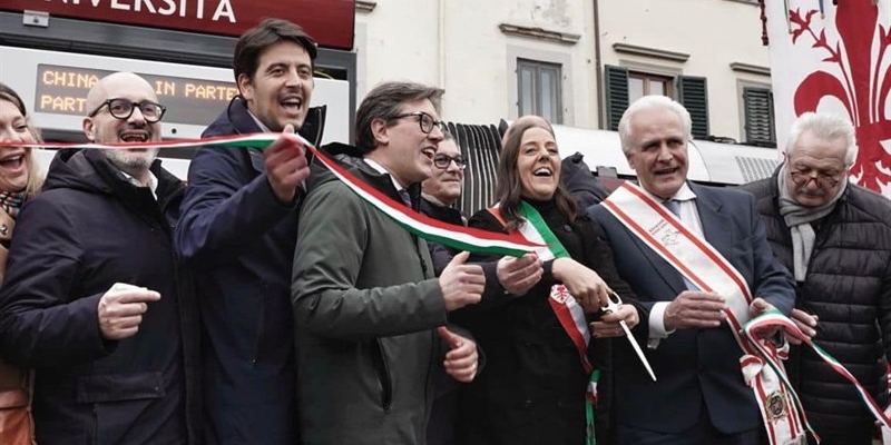 Il taglio del nastro