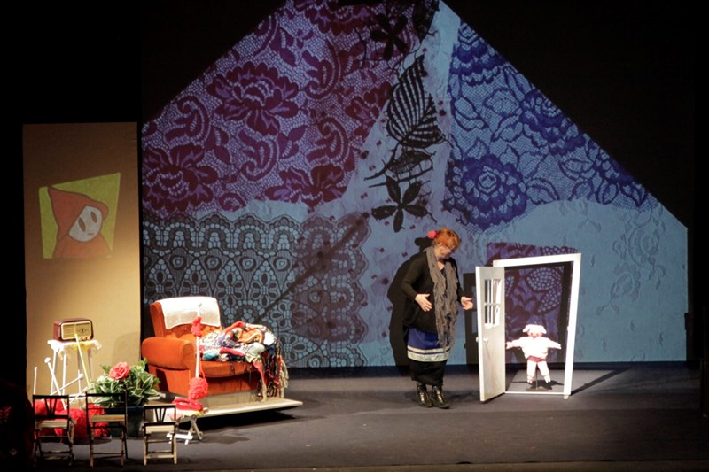 Teatro, a Borgo con "Stasera pago io!"  arriva Cappuccetto e la nonna