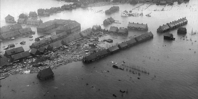 1953 - Veduta aerea della tragica alluvione del Mare del Nord