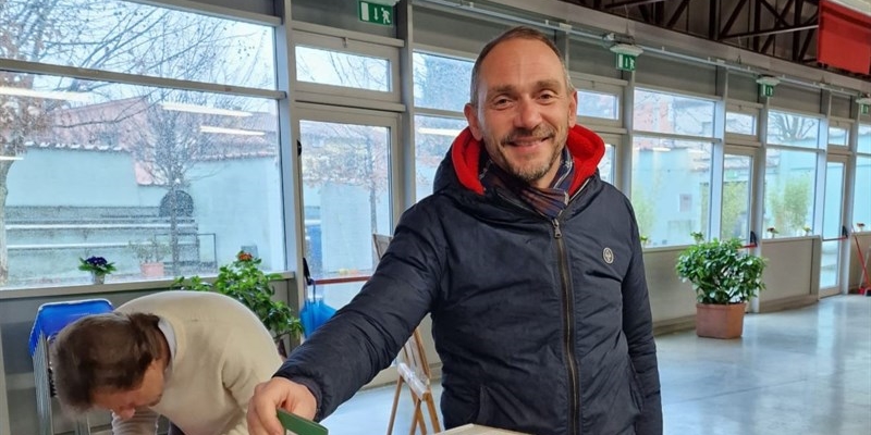 Emiliano Fossi al voto