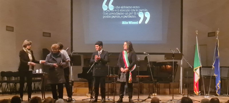 Un momento della cerimonia