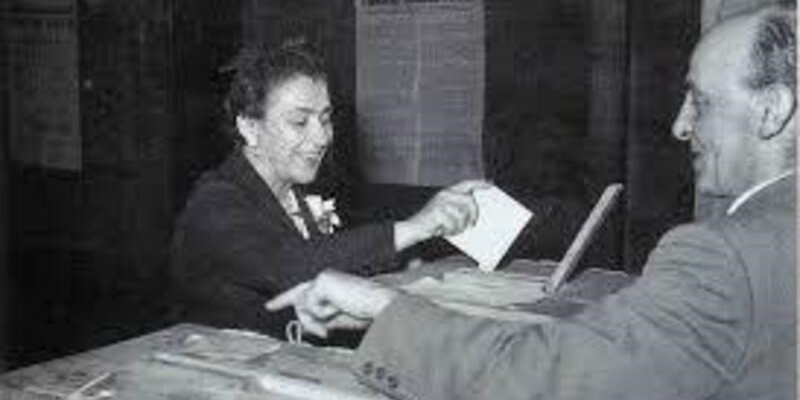 1945 - Arriva il diritto di voto alle donne italiane (80 anni fa