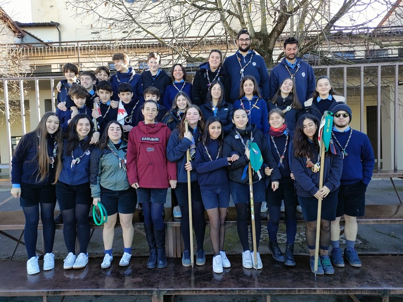 I giovani boy-scouts del gruppo di Borgo San Lorenzo  presenti alla festa dei salesiani.