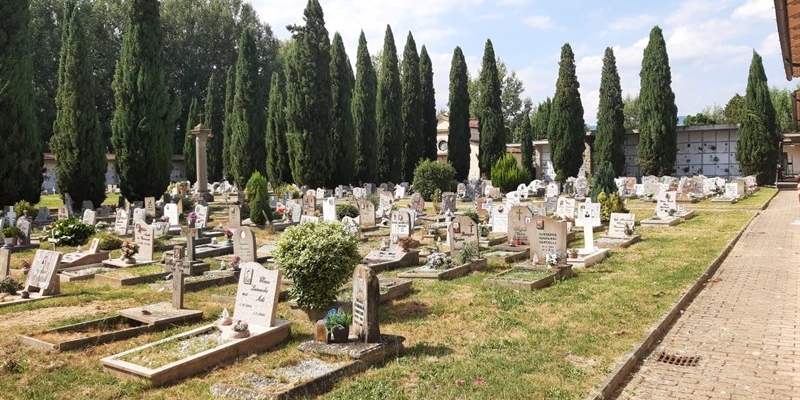 Lavori di pulizia e manutenzione nei cimiteri comunali di Borgo San Lorenzo