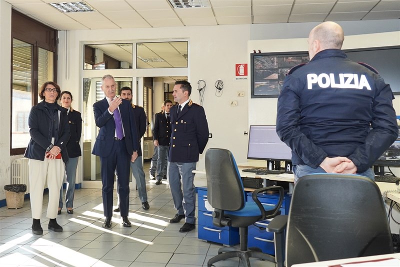 La visita del nuovo Prefetto in Questura