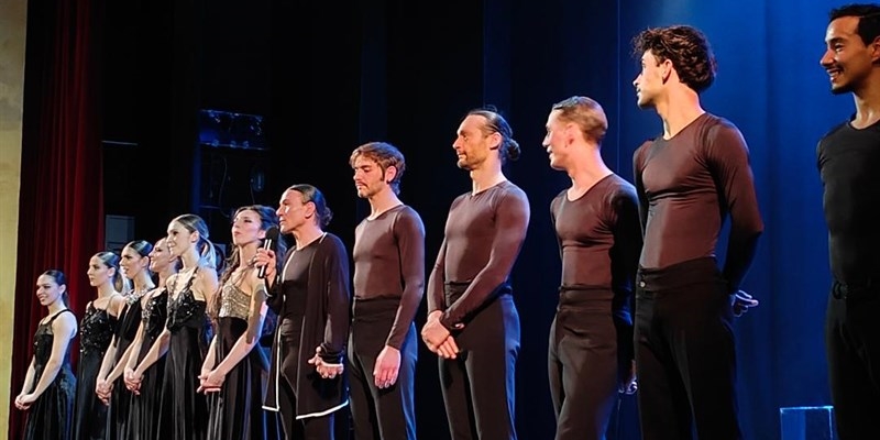 Grandioso successo della  Lyric Dance Company al Corsini di Barberino: strepitoso "Love is a losing game" con la musica di Amy Winehouse