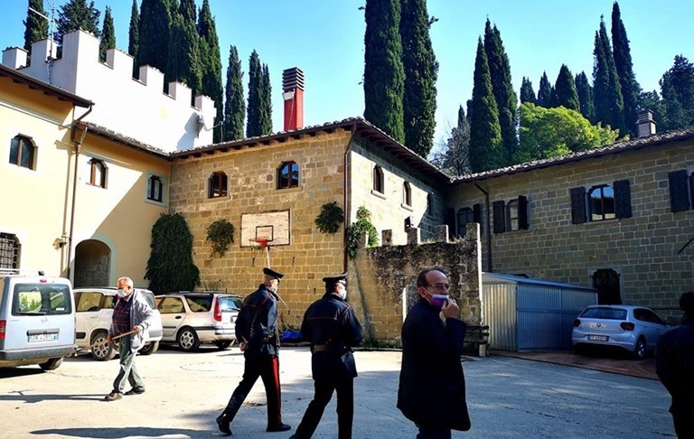 Forteto. Izzo rinnova lo sfratto dalla villa agli ex membri della comunità-setta.