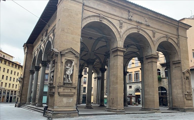 Loggia del Porcellino
