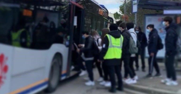 uno stewart in servizio