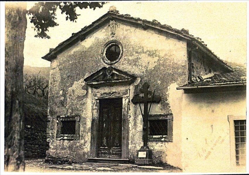 L’antica chiesa di Sant’Ansano da una foto dell’Avv. Giuseppe Ungania