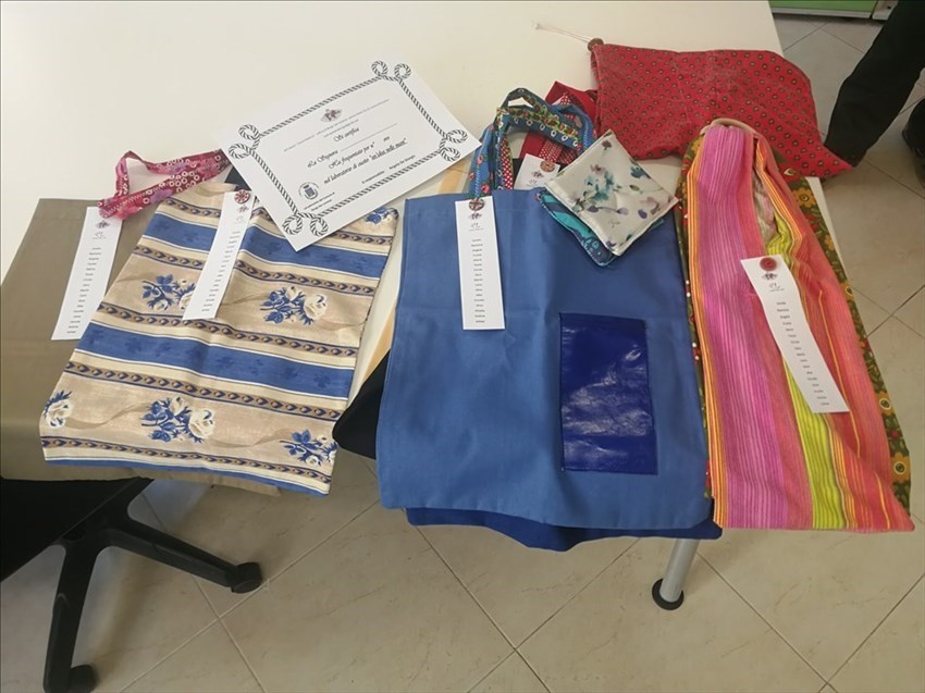 Alcuni lavori artigianali appena terminati