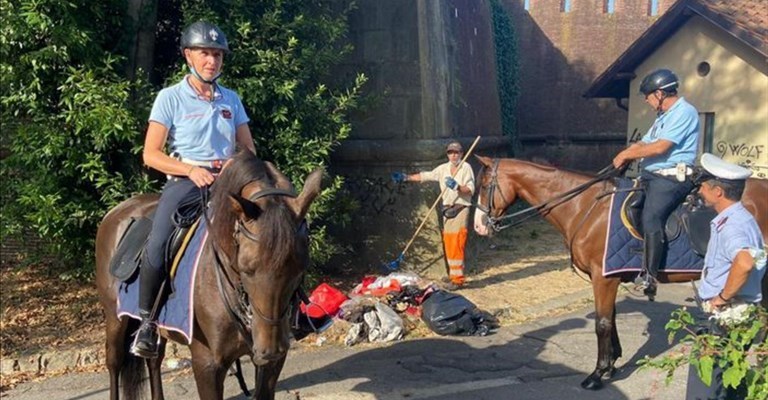 la pulizia nella zona dei bagni della Fortezza