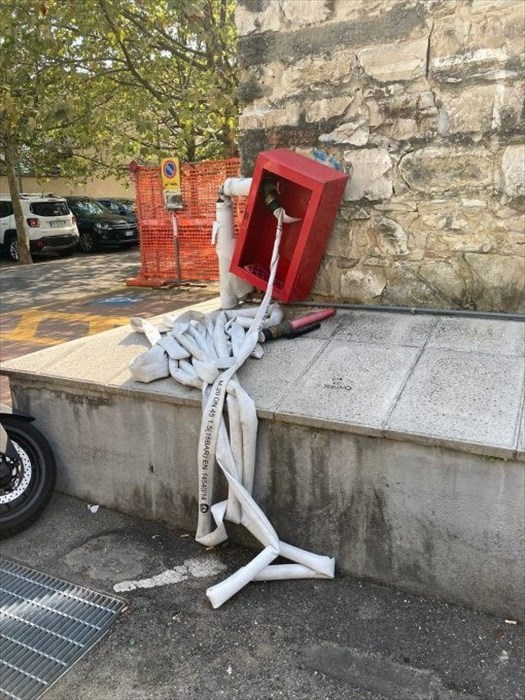 parcheggio via Gramsci