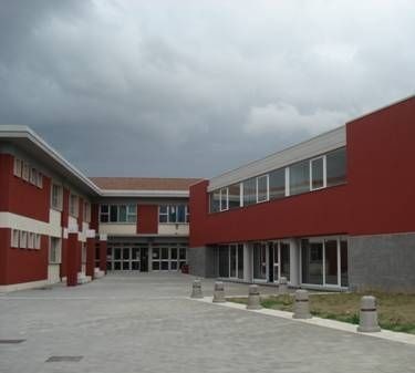 Scuola Spinelli a Scandicci
