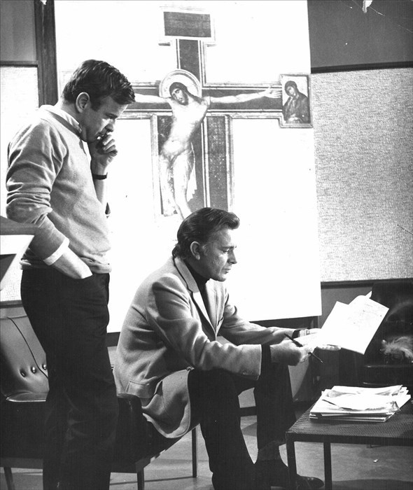 Una foto all'interno del museo del Maestro con Richard Burton