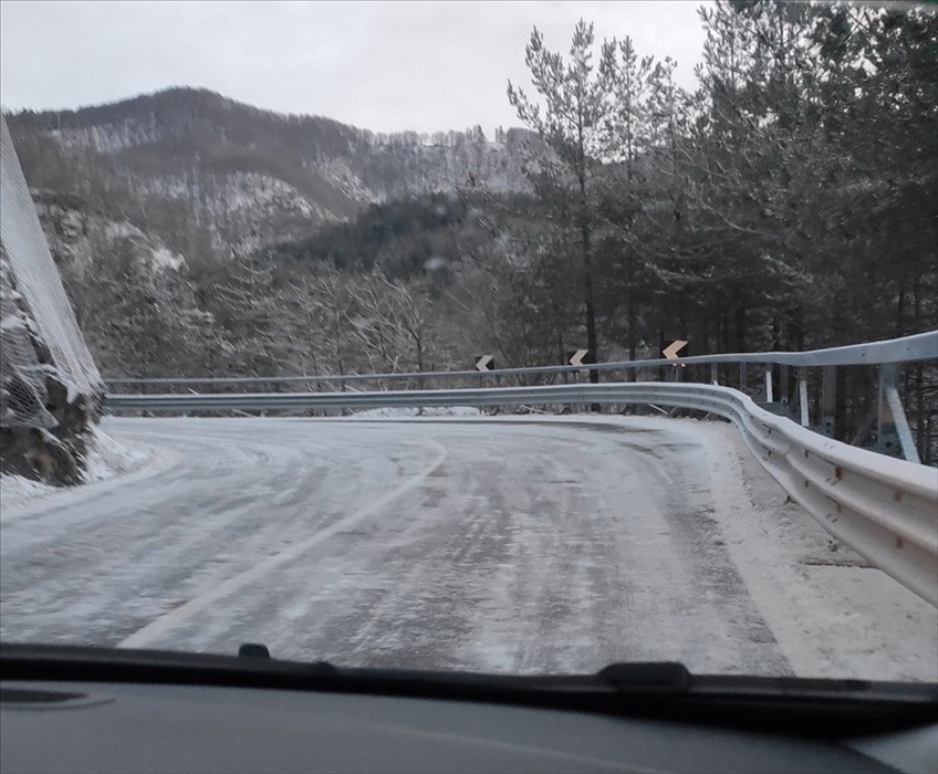 La strada ghiacciata