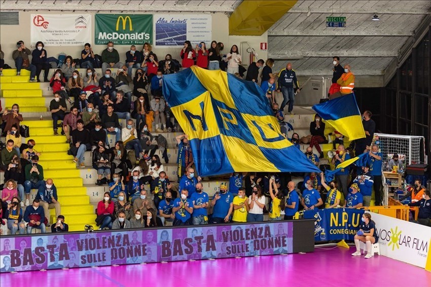 I tifosi dell’Imoco Volley Conegliano.