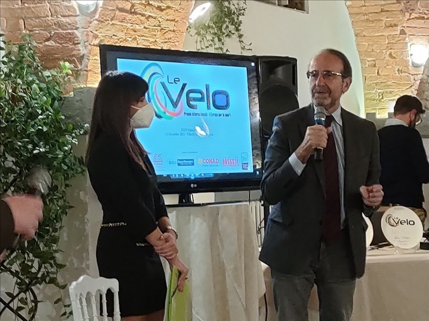Riccardo Nencini, fondatore del Premio Internazionale “Le Velò”