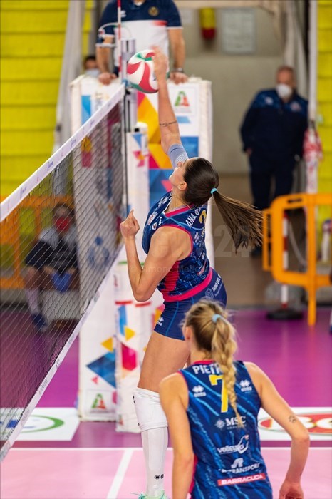 La centrale della Savino Del Bene Scandicci Ana Beatriz Silvio Correa (3).