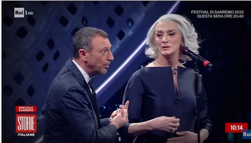 Drusilla Foer sul palco di Sanremo