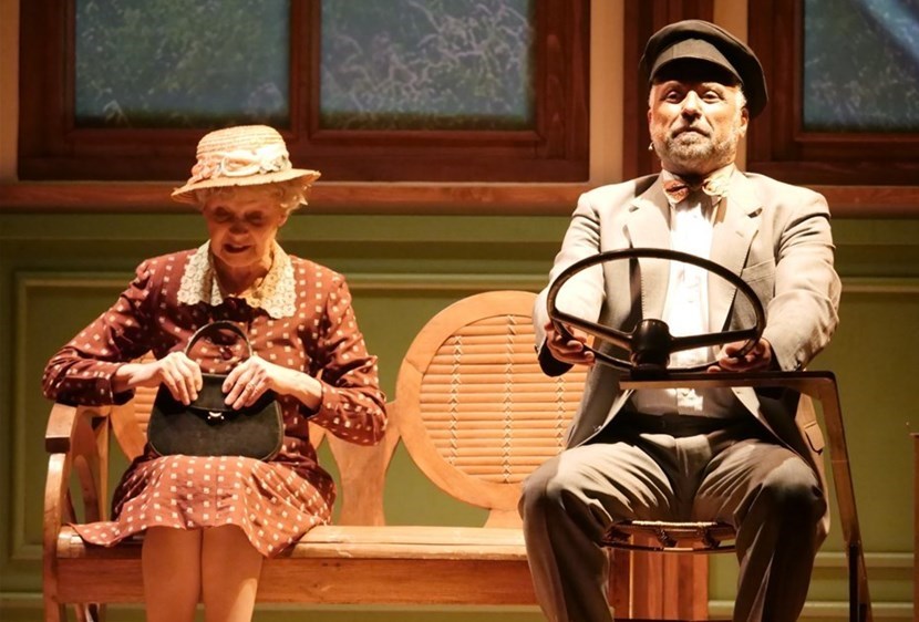 Trionfo per "A spasso con Daisy”con la grande Milena Vukotic , Salvatore Marino e Maximilian Nisi